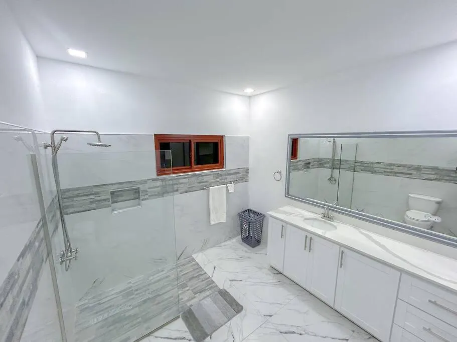 Excellence At Lawrence Palms Apartment Kingston