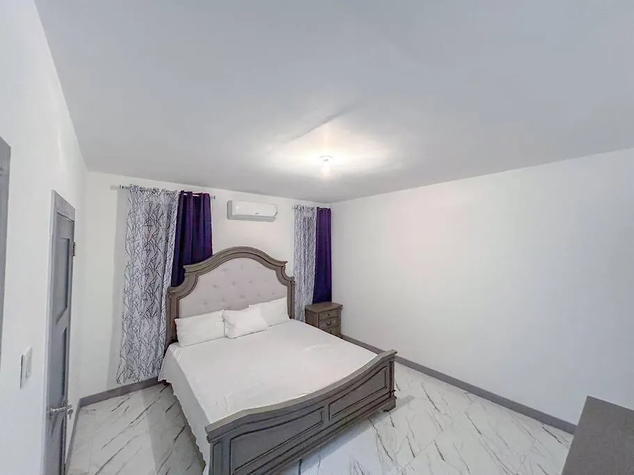 Excellence At Lawrence Palms Apartment Kingston 0*,  Jamaika